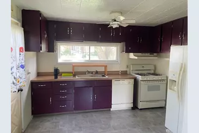 224 S Main Street, Kingston, IL 60145 - Photo 2