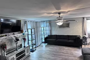 17112 Whittier Ave, Hazel Crest, IL 60429 - Photo 2