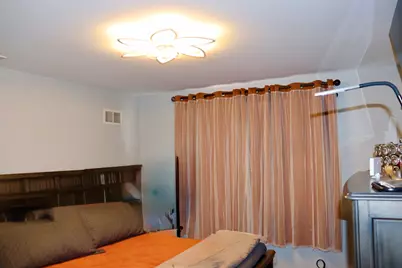 17112 Whittier Avenue, Hazel Crest, IL 60429 - Photo 8