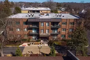 1000 Deerfield Rd, Highland Park, IL 60035 - Photo 2