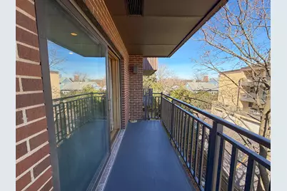 1000 Deerfield Road #304, Highland Park, IL 60035 - Photo 10