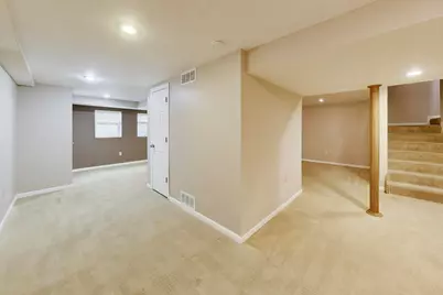 684 Regent Lane, Prospect Heights, IL 60070 - Photo 34