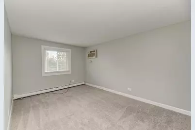 2440 Waterbury Drive #305, Woodridge, IL 60517 - Photo 14