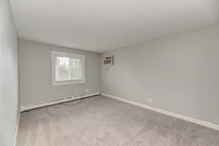 2440 Waterbury Dr, Woodridge, IL 60517 - Photo 14