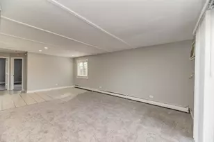 2440 Waterbury Dr, Woodridge, IL 60517 - Photo 2