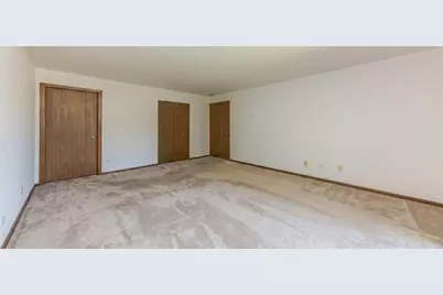 631 Cross Creek Drive #C, Roselle, IL 60172 - Photo 2