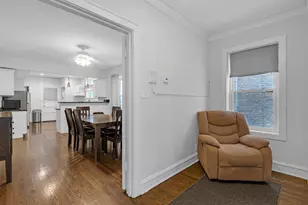 5429 N Campbell Ave, Chicago, IL 60625 - Photo 12