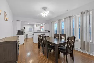 5429 N Campbell Ave, Chicago, IL 60625 - Photo 4