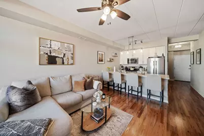 974 W 35th Place #510, Chicago, IL 60609 - Photo 6