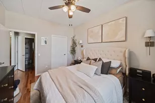 974 W 35th Pl, Chicago, IL 60609 - Photo 10