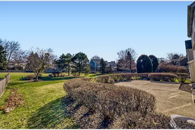 [Address not provided], Gurnee, IL 60031 - Photo 6