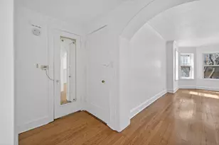 6117 N Washtenaw Ave, Chicago, IL 60659 - Photo 18