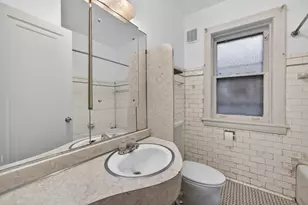 6117 N Washtenaw Ave, Chicago, IL 60659 - Photo 10