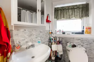 6117 N Washtenaw Ave, Chicago, IL 60659 - Photo 24