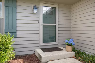 2512 Leach Drive, Naperville, IL 60564 - Photo 2