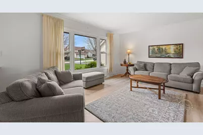 2512 Leach Drive, Naperville, IL 60564 - Photo 6