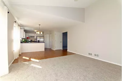 1833 Barnhill Drive, Mundelein, IL 60060 - Photo 6