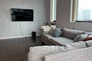 1600 S Indiana Ave, Chicago, IL 60616 - Photo 6
