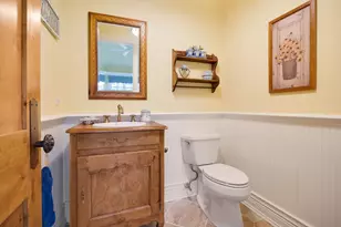 33W551 Hub Rd, Wayne, IL 60184 - Photo 24