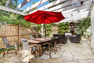 317 E Walnut St, Hinsdale, IL 60521 - Photo 32