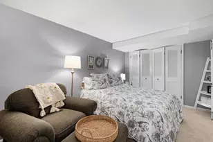 317 E Walnut St, Hinsdale, IL 60521 - Photo 28