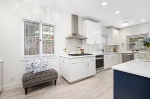 317 E Walnut St, Hinsdale, IL 60521 - Photo 14