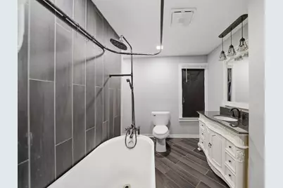 304 W Chamberlin Street, Dixon, IL 61021 - Photo 20