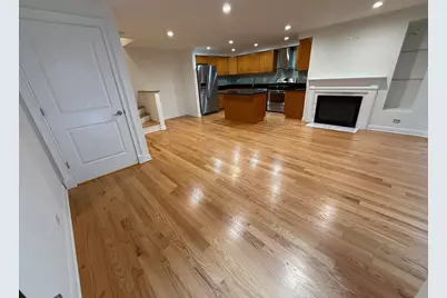 5747 N Sheridan Road #E, Chicago, IL 60660 - Photo 4