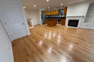 5747 N Sheridan Rd, Chicago, IL 60660 - Photo 4