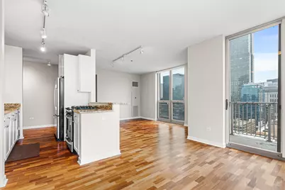 200 W Grand Avenue #2103, Chicago, IL 60654 - Photo 6