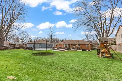 8836 W 93rd Place, Hickory Hills, IL 60457 - Photo 22