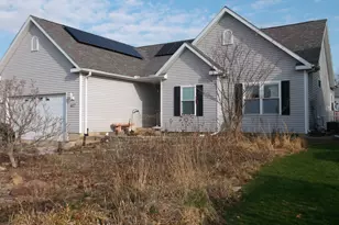 417 W Hudson St, Princeton, IL 61356 - Photo 1