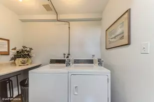 751 S Dwyer Ave, Arlington Heights, IL 60005 - Photo 10