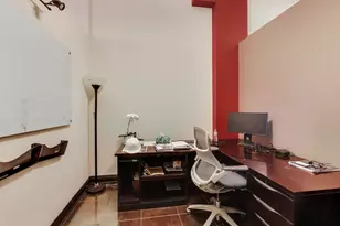 1636 N Bosworth Ave, Chicago, IL 60642 - Photo 14