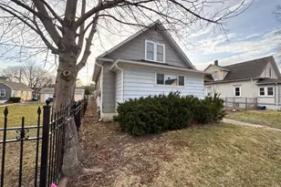 1115 Wadsworth Ave, North Chicago, IL 60064 - Photo 1