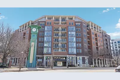437 W Division Street #310, Chicago, IL 60610 - Photo 1
