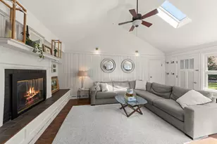 255 Crest Rd, Glen Ellyn, IL 60137 - Photo 6