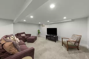 255 Crest Rd, Glen Ellyn, IL 60137 - Photo 20