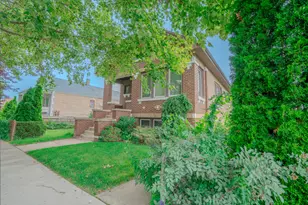 5147 S Lorel Ave, Chicago, IL 60638 - Photo 2