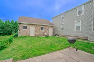 5147 S Lorel Ave, Chicago, IL 60638 - Photo 22