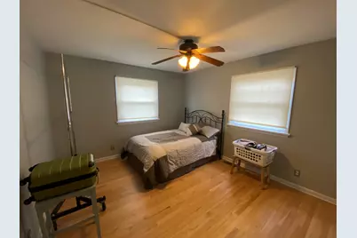 1230 E Calumet Street, Centralia, IL 62801 - Photo 12