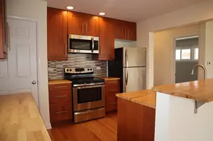 3112 W 101st Pl, Evergreen Park, IL 60805 - Photo 6