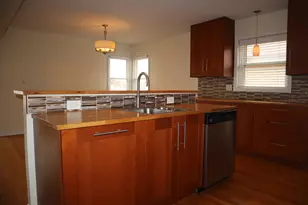 3112 W 101st Pl, Evergreen Park, IL 60805 - Photo 8