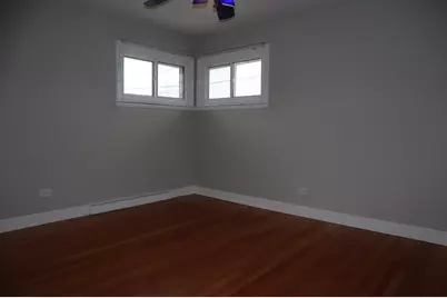 3112 W 101st Place, Evergreen Park, IL 60805 - Photo 12