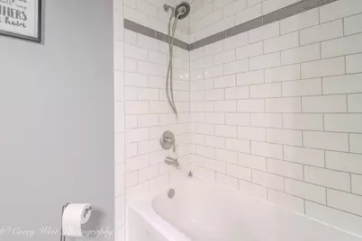 1811 S 7th Street, Dekalb, IL 60115 - Photo 24