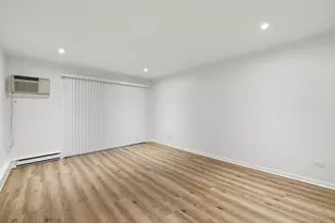 850 E Old Willow Rd, Prospect Heights, IL 60070 - Photo 4