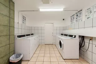 850 E Old Willow Rd, Prospect Heights, IL 60070 - Photo 14