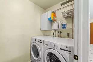 [Address not provided], Champaign, IL 61822 - Photo 22