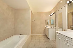 626 Homewood Ave, Highland Park, IL 60035 - Photo 10