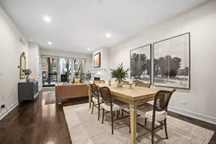 940 N Wolcott Ave, Chicago, IL 60622 - Photo 8